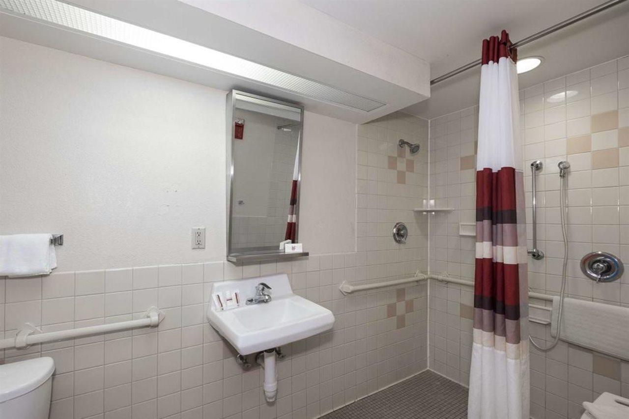 Red Roof Inn Lancaster Smoketown  Екстер'єр фото
