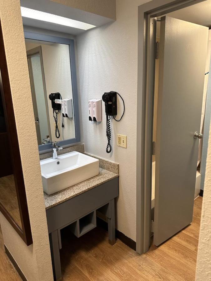 Red Roof Inn Lancaster Smoketown  Екстер'єр фото